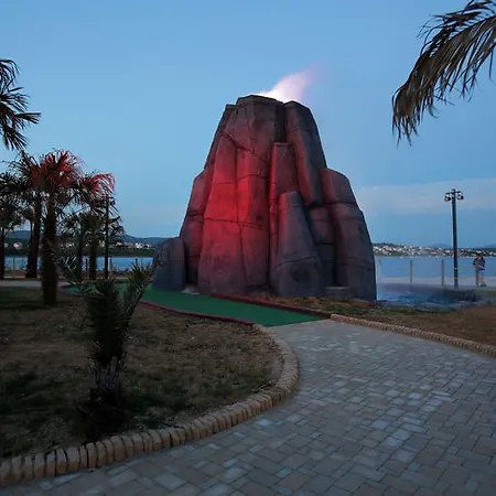Amadria Park Family Jakov Σίμπενικ