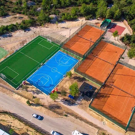 Amadria Park Family Jakov Hotel