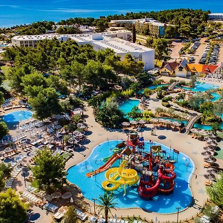 Amadria Park Family Jakov Σίμπενικ