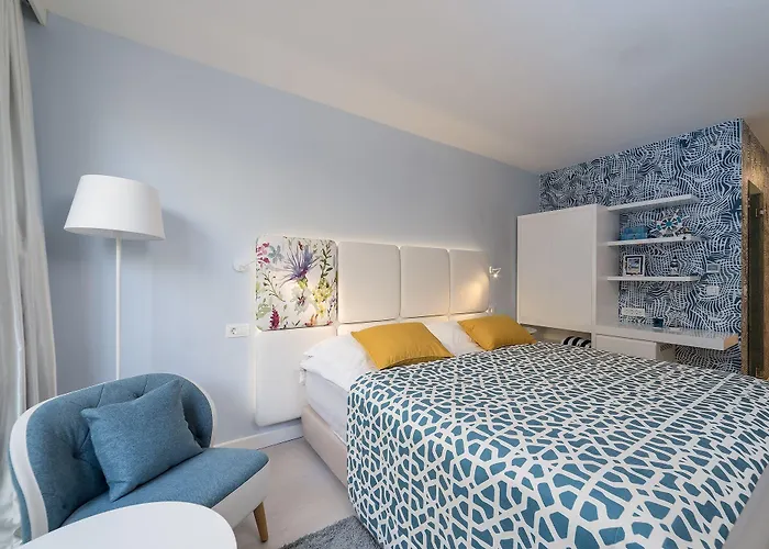 Hotel Amadria Park Family Jakov 4*